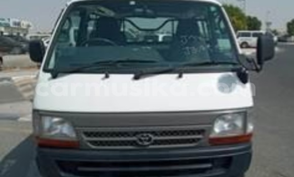 Nunua Ilio tumika Toyota Hiace Nyeupe Gari ndani ya Beitbridge nchini Matabeleland Kusini Nunua Ilio tumika Toyota Hiace Nyeupe Gari ndani ya Beitbridge nchini Matabeleland Kusini