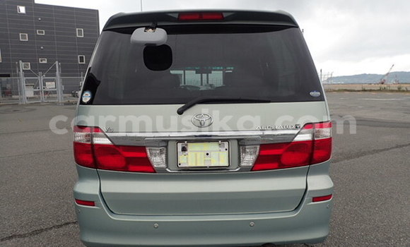 Tenga Tsaru Toyota Alphard Sirivha Mota in Beitbridge in Matabeleland South Tenga Tsaru Toyota Alphard Sirivha Mota in Beitbridge in Matabeleland South