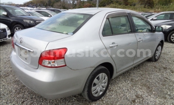 Acheter Occasion Voiture Toyota Belta Gris à Beitbridge, Matabeleland South Acheter Occasion Voiture Toyota Belta Gris à Beitbridge, Matabeleland South