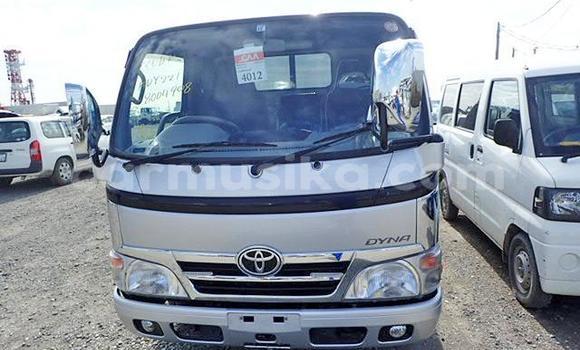 Buy Used Toyota Dyna Other Truck in Beitbridge in Matabeleland South Buy Used Toyota Dyna Other Truck in Beitbridge in Matabeleland South