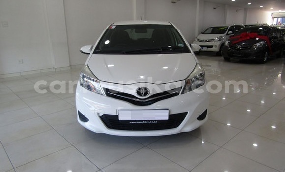 Tenga Tsaru Toyota Yaris Chena Mota in Beitbridge in Matabeleland South Tenga Tsaru Toyota Yaris Chena Mota in Beitbridge in Matabeleland South