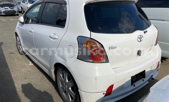 Tenga Tsaru Toyota Vitz Chena Mota in Beitbridge in Matabeleland South Tenga Tsaru Toyota Vitz Chena Mota in Beitbridge in Matabeleland South