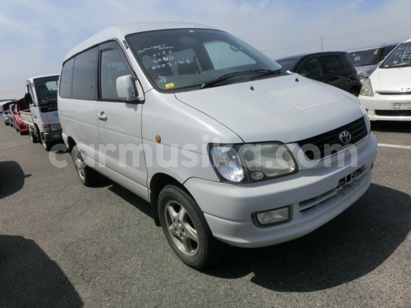 Big with watermark toyota noah matabeleland south beitbridge 30829