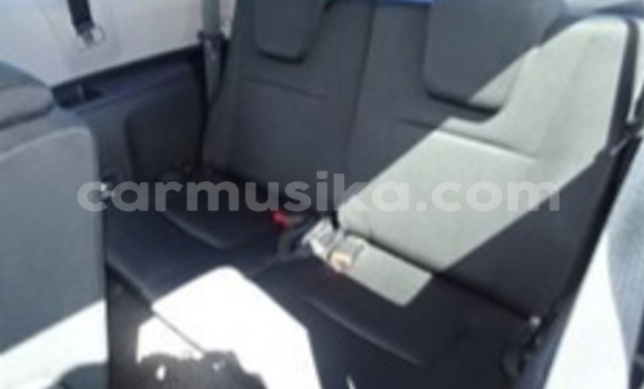 Acheter Occasion Voiture Toyota Wish Bleu à Beitbridge, Matabeleland South Acheter Occasion Voiture Toyota Wish Bleu à Beitbridge, Matabeleland South