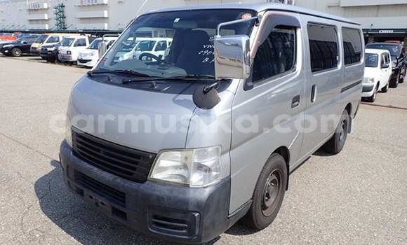 Acheter Occasion Voiture Nissan Caravan Gris à Beitbridge, Matabeleland South Acheter Occasion Voiture Nissan Caravan Gris à Beitbridge, Matabeleland South