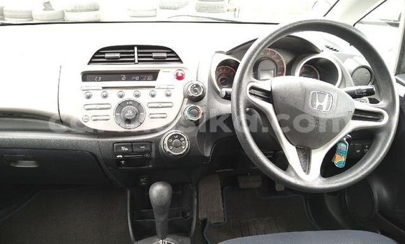 Buy Used Honda Fit Blue Car in Beitbridge in Matabeleland South Buy Used Honda Fit Blue Car in Beitbridge in Matabeleland South