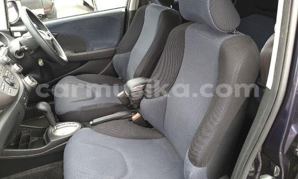 Buy Used Honda Fit Blue Car in Beitbridge in Matabeleland South Buy Used Honda Fit Blue Car in Beitbridge in Matabeleland South