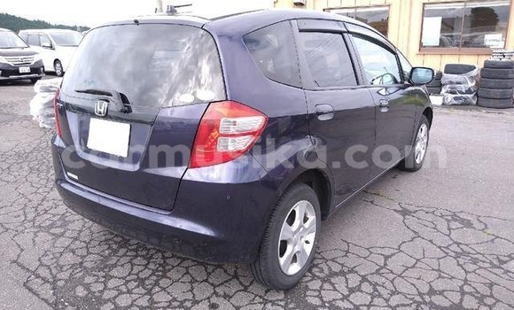 Buy Used Honda Fit Blue Car in Beitbridge in Matabeleland South Buy Used Honda Fit Blue Car in Beitbridge in Matabeleland South