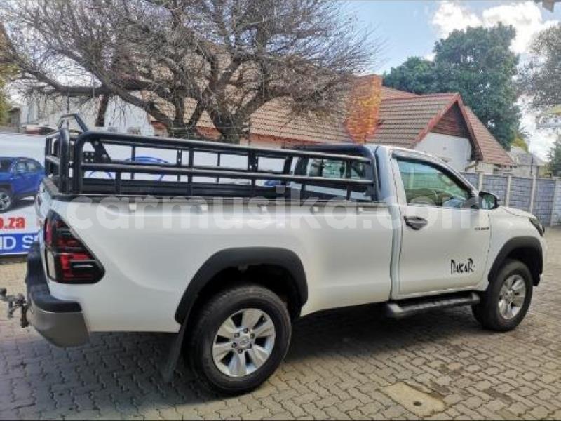 Big with watermark toyota hilux matabeleland south beitbridge 30839