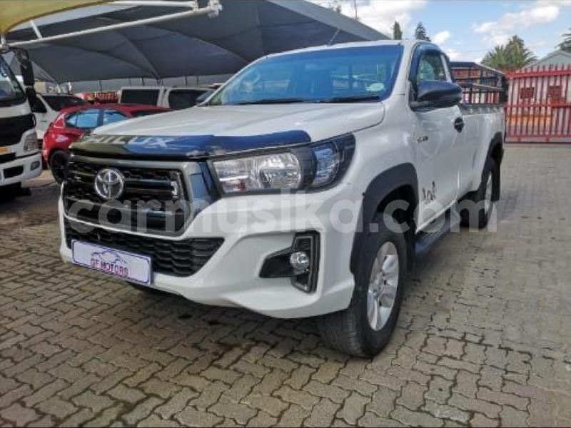 Big with watermark toyota hilux matabeleland south beitbridge 30839