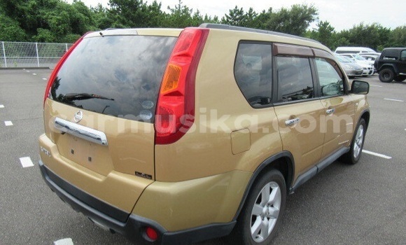 Acheter Occasion Voiture Nissan X–Trail Beige à Beitbridge, Matabeleland South Acheter Occasion Voiture Nissan X–Trail Beige à Beitbridge, Matabeleland South