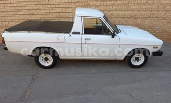 Buy Used Opel Campo White Car in Beitbridge in Matabeleland South Buy Used Opel Campo White Car in Beitbridge in Matabeleland South