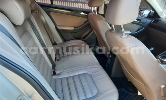 Tenga Tsaru Volkswagen Polo Zvimwe Mota in Beitbridge in Matabeleland South Tenga Tsaru Volkswagen Polo Zvimwe Mota in Beitbridge in Matabeleland South