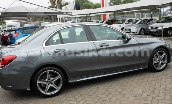 Buy Used Mercedes‒Benz C–Class Silver Car in Beitbridge in Matabeleland South Buy Used Mercedes‒Benz C–Class Silver Car in Beitbridge in Matabeleland South