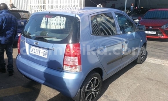 Buy Used Kia Picanto Blue Car in Beitbridge in Matabeleland South Buy Used Kia Picanto Blue Car in Beitbridge in Matabeleland South