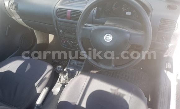 Buy Used Chevrolet S-10 Pickup White Car in Beitbridge in Matabeleland South Buy Used Chevrolet S-10 Pickup White Car in Beitbridge in Matabeleland South