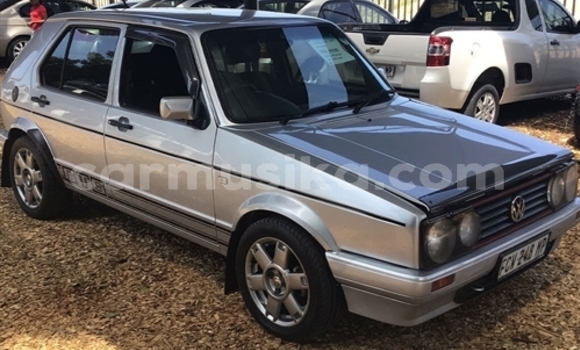 Tenga Tsaru Volkswagen Golf Sirivha Mota in Beitbridge in Matabeleland South Tenga Tsaru Volkswagen Golf Sirivha Mota in Beitbridge in Matabeleland South