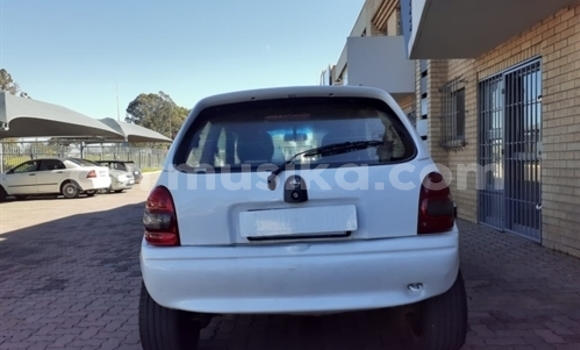 Tenga Tsaru Opel Corsa Chena Mota in Beitbridge in Matabeleland South Tenga Tsaru Opel Corsa Chena Mota in Beitbridge in Matabeleland South