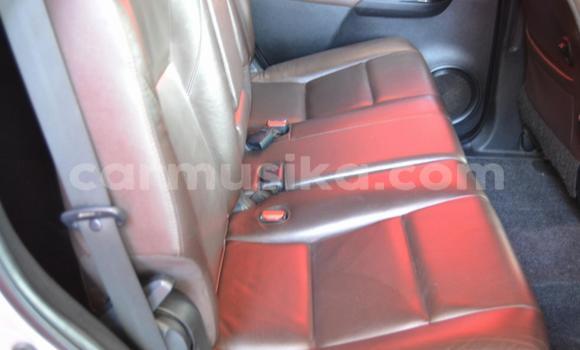 Acheter Occasion Voiture Toyota Fortuner Gris à Beitbridge, Matabeleland South Acheter Occasion Voiture Toyota Fortuner Gris à Beitbridge, Matabeleland South