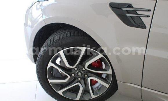 Acheter Occasion Voiture Land Rover Discovery Sport Gris à Beitbridge, Matabeleland South Acheter Occasion Voiture Land Rover Discovery Sport Gris à Beitbridge, Matabeleland South