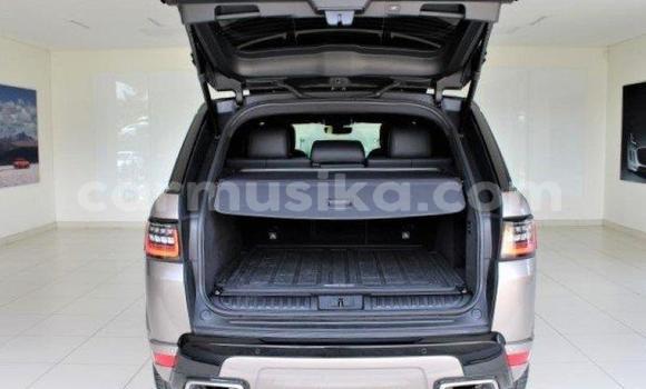 Acheter Occasion Voiture Land Rover Discovery Sport Gris à Beitbridge, Matabeleland South Acheter Occasion Voiture Land Rover Discovery Sport Gris à Beitbridge, Matabeleland South