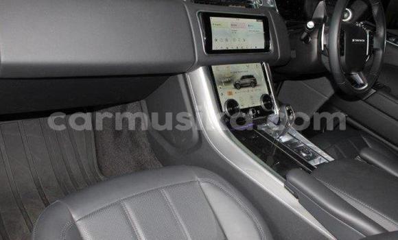 Acheter Occasion Voiture Land Rover Discovery Sport Gris à Beitbridge, Matabeleland South Acheter Occasion Voiture Land Rover Discovery Sport Gris à Beitbridge, Matabeleland South