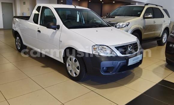 Tenga Tsaru Nissan NV200 Chena Mota in Beitbridge in Matabeleland South Tenga Tsaru Nissan NV200 Chena Mota in Beitbridge in Matabeleland South