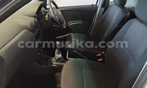 Tenga Tsaru Nissan NV200 Chena Mota in Beitbridge in Matabeleland South Tenga Tsaru Nissan NV200 Chena Mota in Beitbridge in Matabeleland South