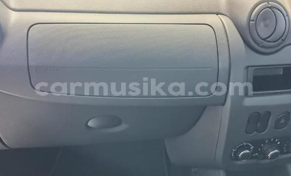 Tenga Tsaru Nissan NV200 Chena Mota in Beitbridge in Matabeleland South Tenga Tsaru Nissan NV200 Chena Mota in Beitbridge in Matabeleland South