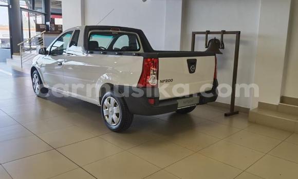 Tenga Tsaru Nissan NV200 Chena Mota in Beitbridge in Matabeleland South Tenga Tsaru Nissan NV200 Chena Mota in Beitbridge in Matabeleland South