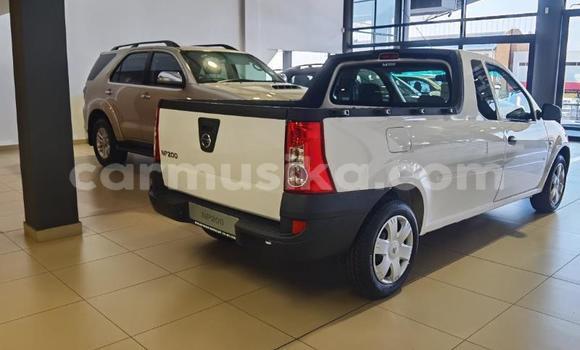 Tenga Tsaru Nissan NV200 Chena Mota in Beitbridge in Matabeleland South Tenga Tsaru Nissan NV200 Chena Mota in Beitbridge in Matabeleland South