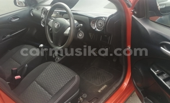 Tenga Tsaru Toyota Etios Tsvuku Mota in Beitbridge in Matabeleland South Tenga Tsaru Toyota Etios Tsvuku Mota in Beitbridge in Matabeleland South