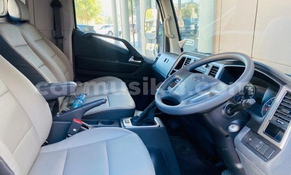 Tenga Tsaru Hyundai Chorus Chena Rori in Beitbridge in Matabeleland South Tenga Tsaru Hyundai Chorus Chena Rori in Beitbridge in Matabeleland South