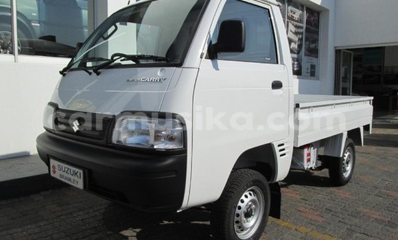 Tenga Tsaru Suzuki Carry Chena Rori in Beitbridge in Matabeleland South Tenga Tsaru Suzuki Carry Chena Rori in Beitbridge in Matabeleland South