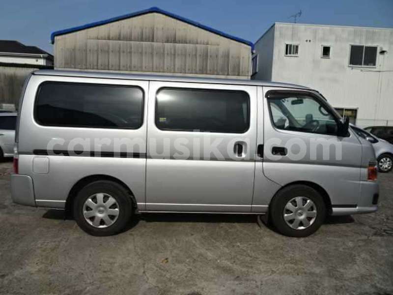 Big with watermark nissan caravan matabeleland south beitbridge 30882