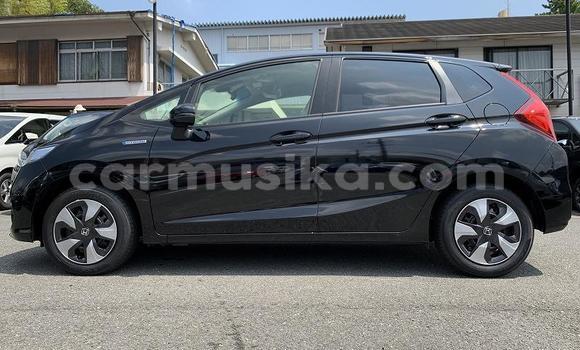 Acheter Occasion Voiture Honda Fit Noir à Beitbridge, Matabeleland South Acheter Occasion Voiture Honda Fit Noir à Beitbridge, Matabeleland South