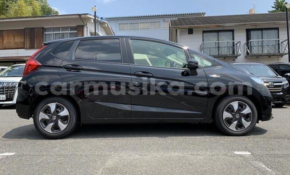 Acheter Occasion Voiture Honda Fit Noir à Beitbridge, Matabeleland South Acheter Occasion Voiture Honda Fit Noir à Beitbridge, Matabeleland South