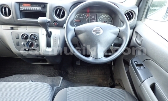 Acheter Occasion Voiture Nissan NV350 Caravan Blanc à Beitbridge, Matabeleland South Acheter Occasion Voiture Nissan NV350 Caravan Blanc à Beitbridge, Matabeleland South