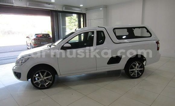 Acheter Occasion Voiture Chevrolet Corsa Blanc à Beitbridge, Matabeleland South Acheter Occasion Voiture Chevrolet Corsa Blanc à Beitbridge, Matabeleland South