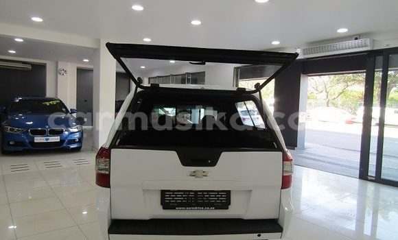 Acheter Occasion Voiture Chevrolet Corsa Blanc à Beitbridge, Matabeleland South Acheter Occasion Voiture Chevrolet Corsa Blanc à Beitbridge, Matabeleland South