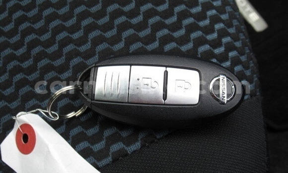 Buy Used Nissan Note Blue Car in Harare in Harare Buy Used Nissan Note Blue Car in Harare in Harare