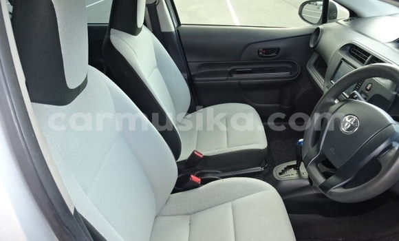 Acheter Occasion Voiture Toyota Aqua Gris à Harare, Harare Acheter Occasion Voiture Toyota Aqua Gris à Harare, Harare