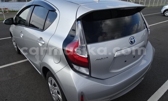 Acheter Occasion Voiture Toyota Aqua Gris à Harare, Harare Acheter Occasion Voiture Toyota Aqua Gris à Harare, Harare