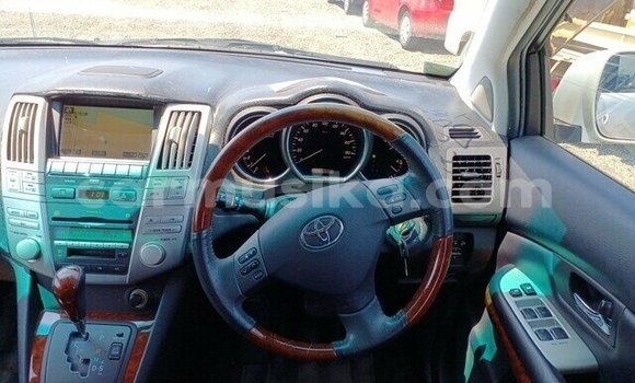 Tenga Tsaru Toyota Harrier Sirivha Mota in Harare in Harare Tenga Tsaru Toyota Harrier Sirivha Mota in Harare in Harare