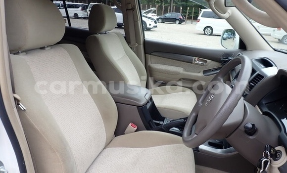 Buy Used Toyota Land Cruiser Prado White Car in Harare in Harare Buy Used Toyota Land Cruiser Prado White Car in Harare in Harare