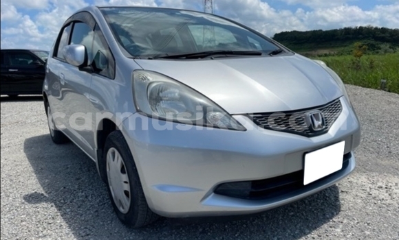 Acheter Occasion Voiture Honda Fit Gris à Beitbridge, Matabeleland South Acheter Occasion Voiture Honda Fit Gris à Beitbridge, Matabeleland South