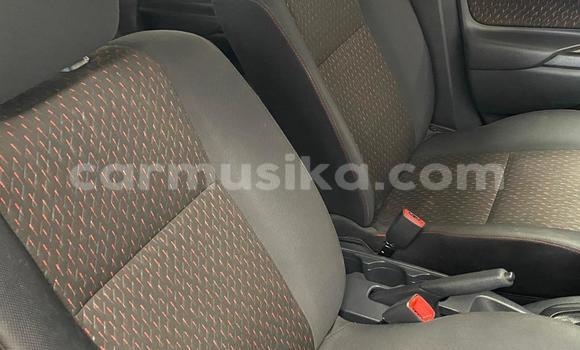 Acheter Occasion Voiture Toyota Avanza Gris à Beitbridge, Matabeleland South Acheter Occasion Voiture Toyota Avanza Gris à Beitbridge, Matabeleland South