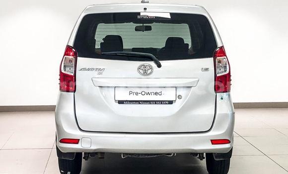 Acheter Occasion Voiture Toyota Avanza Gris à Beitbridge, Matabeleland South Acheter Occasion Voiture Toyota Avanza Gris à Beitbridge, Matabeleland South