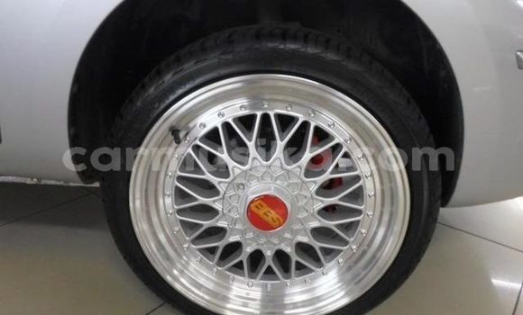 Acheter Occasion Voiture TATA Indica Gris à Beitbridge, Matabeleland South Acheter Occasion Voiture TATA Indica Gris à Beitbridge, Matabeleland South