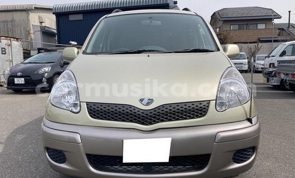 Buy Used Toyota FunCargo Other Car in Beitbridge in Matabeleland South Buy Used Toyota FunCargo Other Car in Beitbridge in Matabeleland South